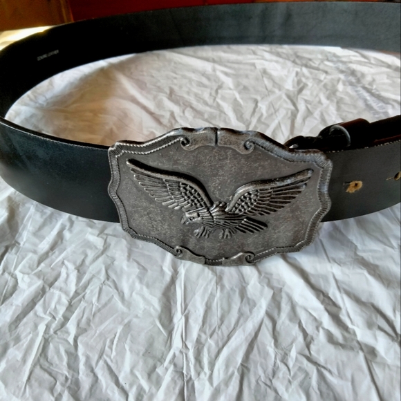 - UnclaimeddrycleaneringTop10%Seller /Ambassador - Picture 9 of 16